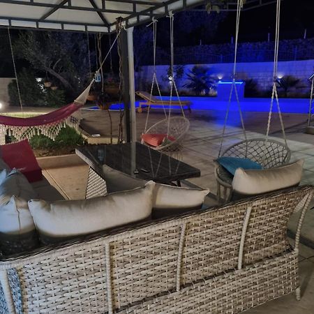 Villa Holiday Apartments Bar Esterno foto