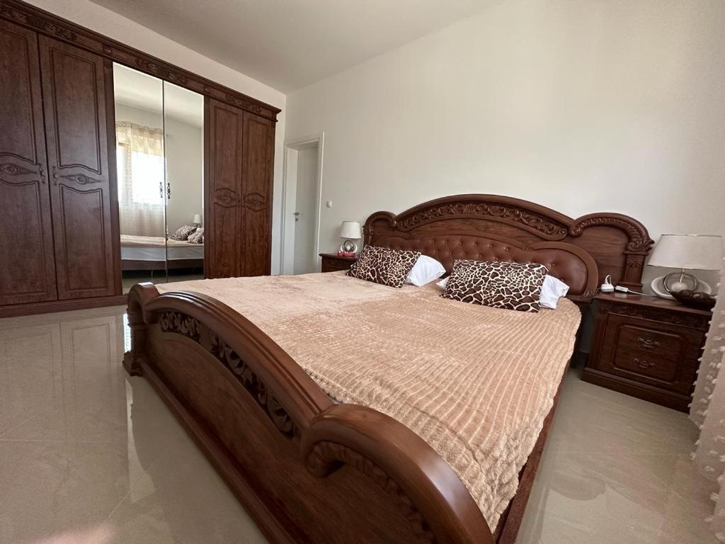 Villa Holiday Apartments Bar Esterno foto