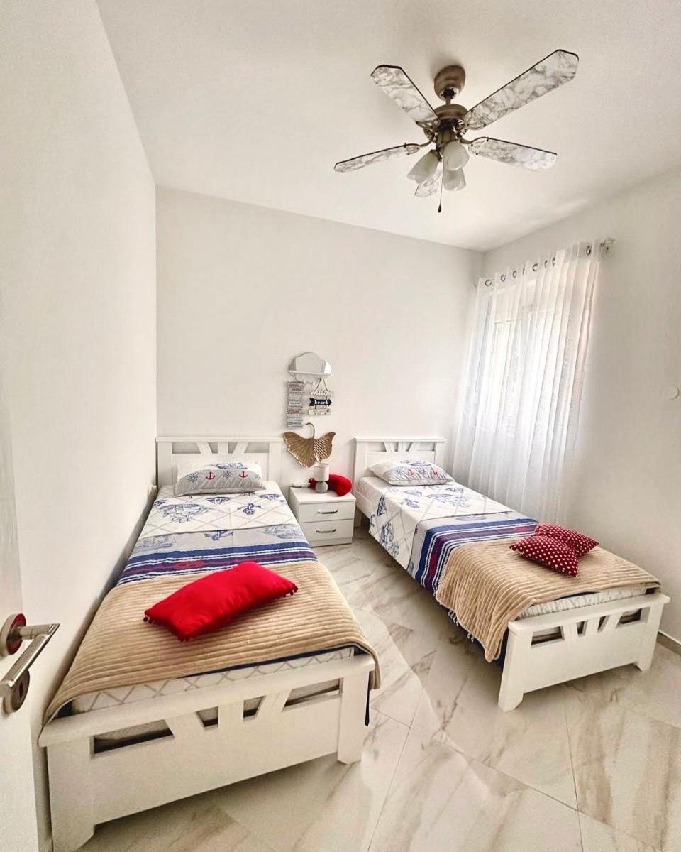 Villa Holiday Apartments Bar Esterno foto