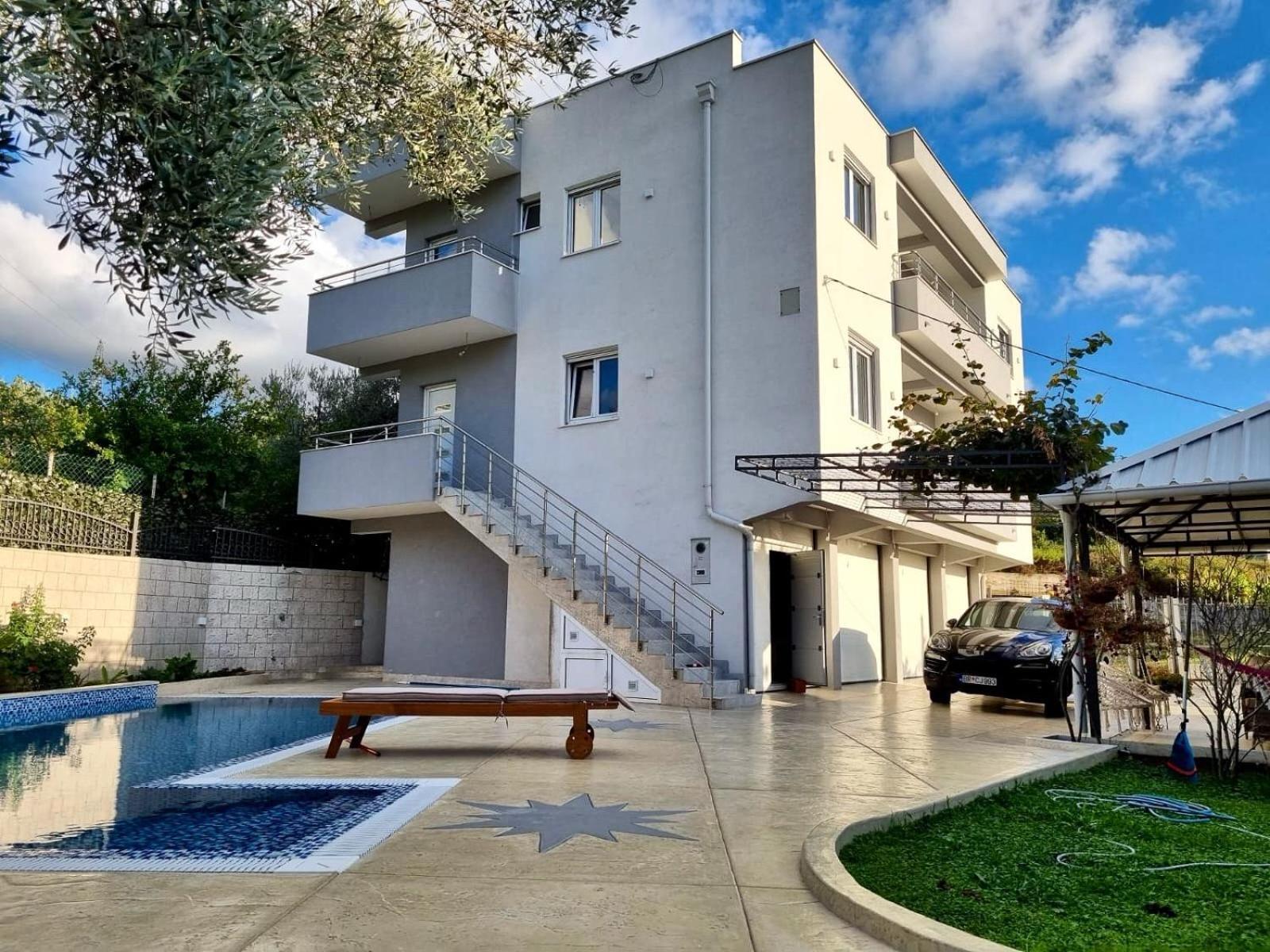 Villa Holiday Apartments Bar Esterno foto