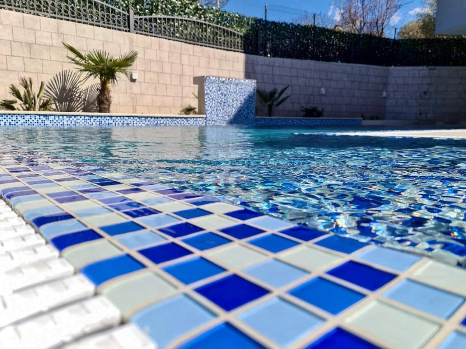 Villa Holiday Apartments Bar Esterno foto