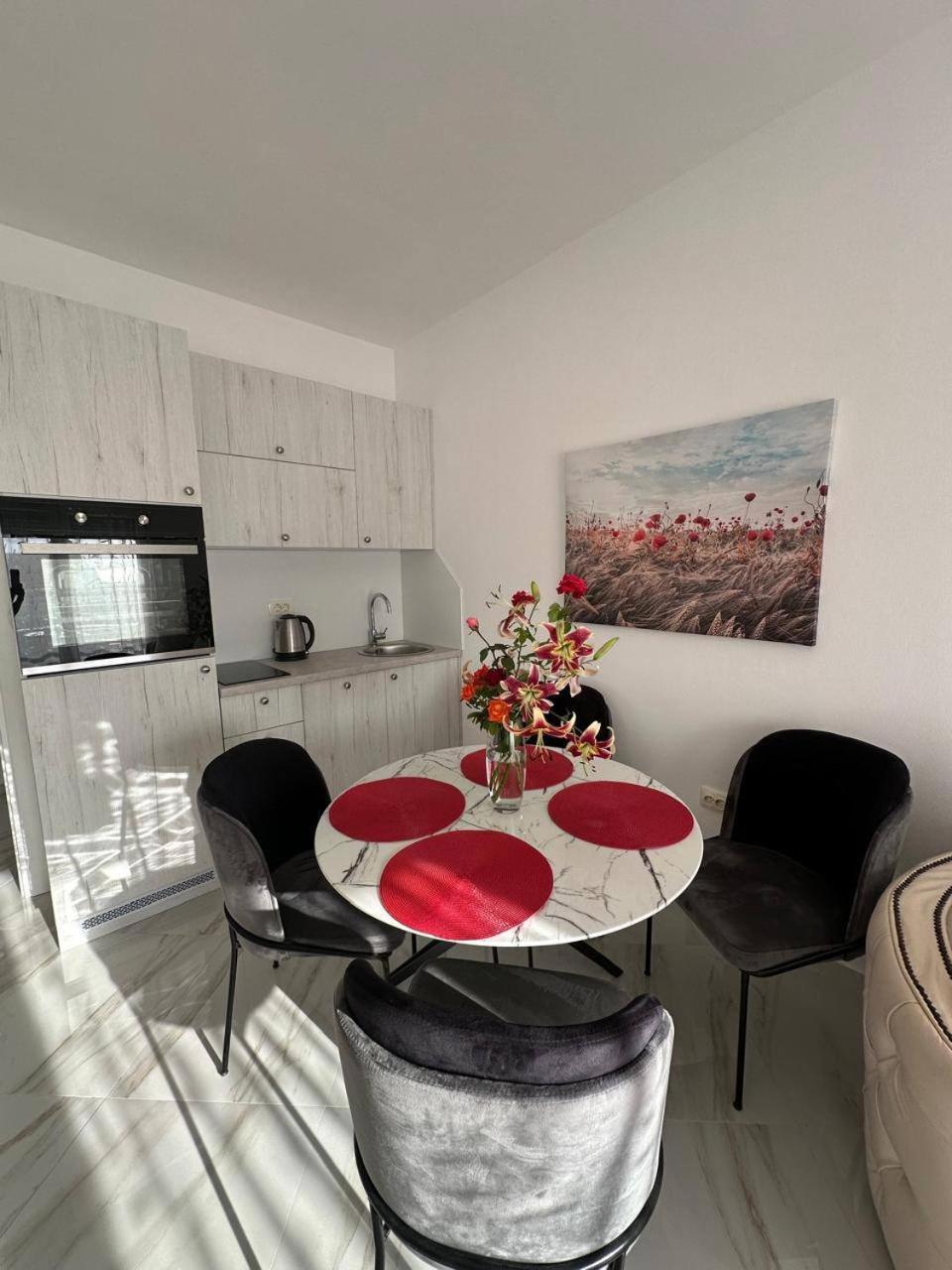 Villa Holiday Apartments Bar Esterno foto