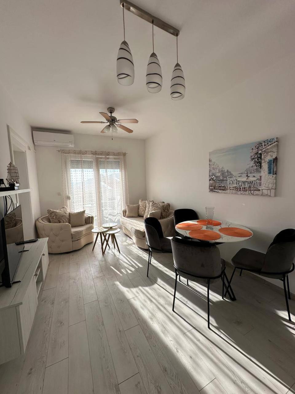 Villa Holiday Apartments Bar Esterno foto